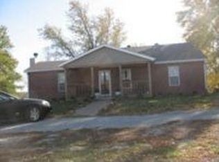 1714 County Line Rd, Saint Joseph, MO 64505