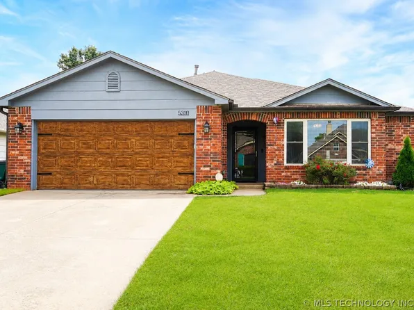 5310 Redbud Dr, Sand Springs, OK 74063