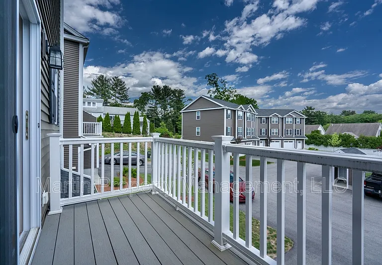 4 Fairview St #10-1 — Photo 14
