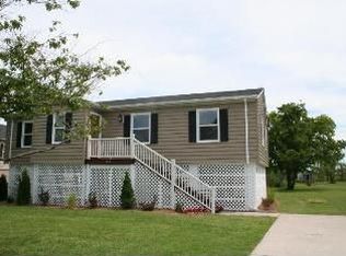 193 Messick Rd, Poquoson, VA 23662