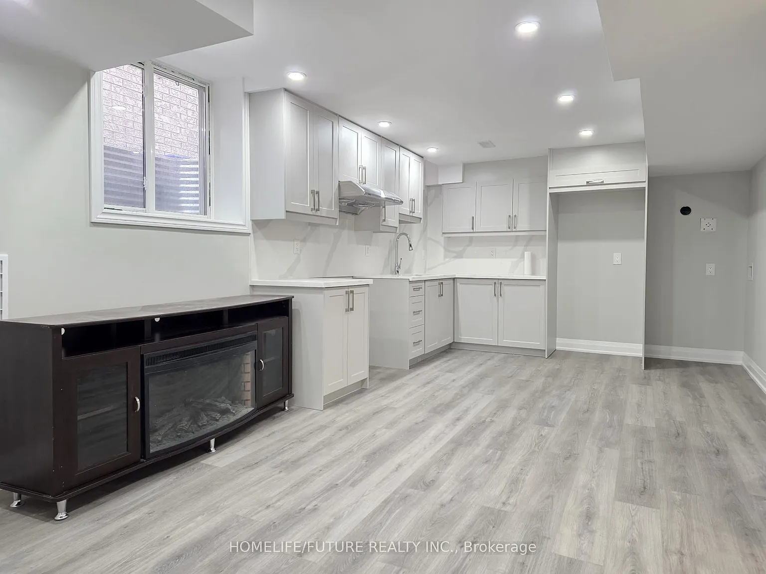 2 bed, $1,790 — Photo 3