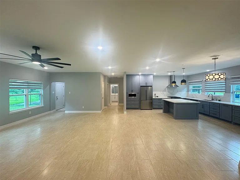 2010 Cherry Laurel Dr — Photo 1