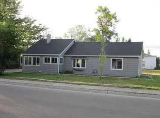 588 Oregon Ave, Lovell, WY 82431