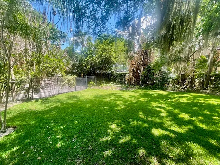 610 Gaines Way — Photo 59
