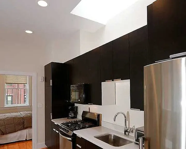 784 Tremont St — Photo 12