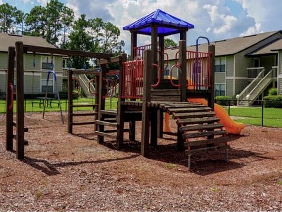 5th image of 11919 Colerain Rd #734