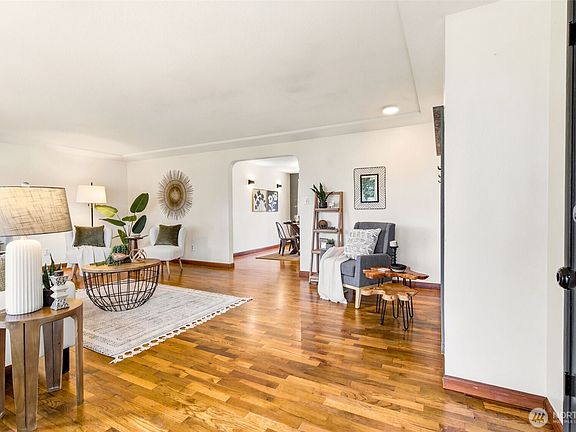 2nd image of 8423 E D Street