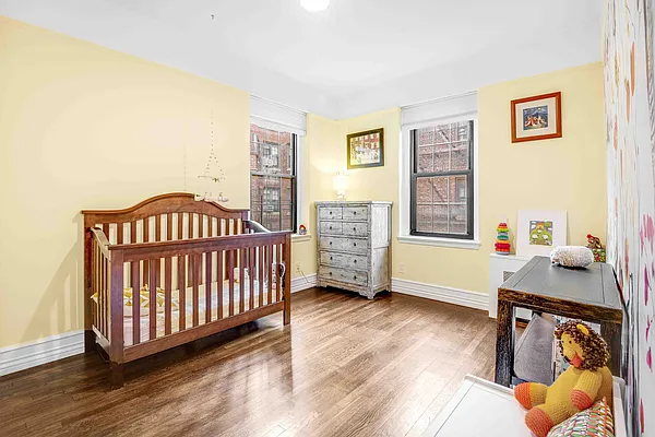 Sold by Engel and Völkers Brownstone Brooklyn | media 14