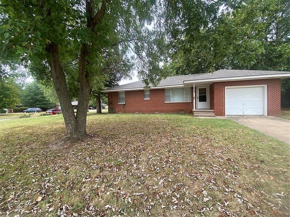 1st image of 1524 Caddell Ln
