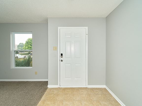 3rd image of 10279 Butler Dr