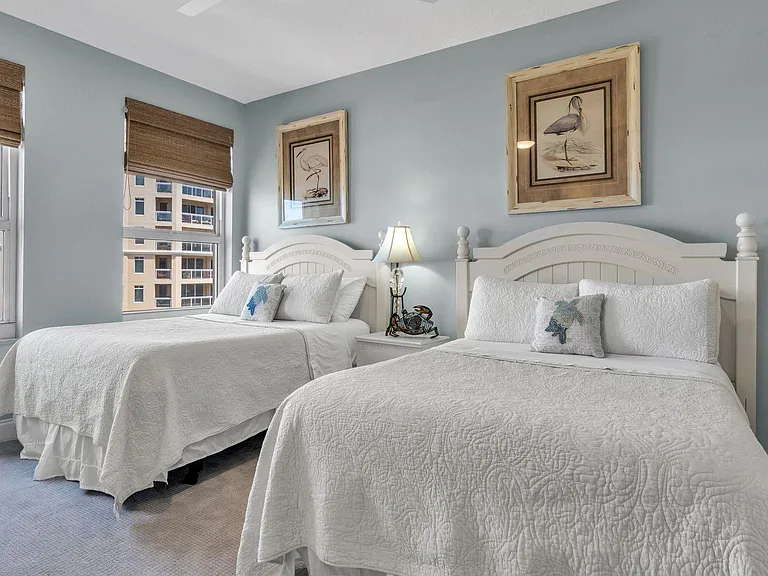 521 Mandalay Ave #802 — Photo 33