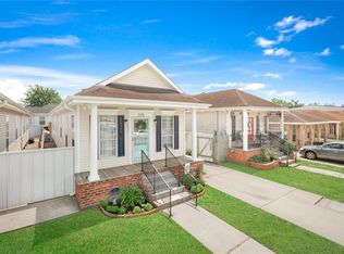 2125 Fenelon St, Chalmette, LA 70043