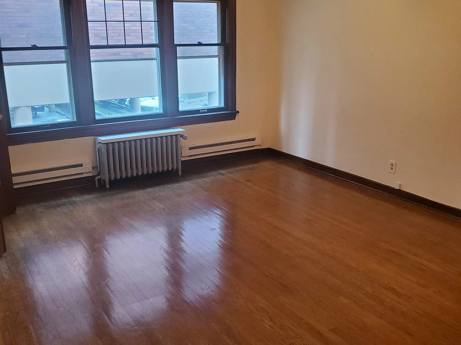 Studio, 362 sqft, $1,400 — Photo 1