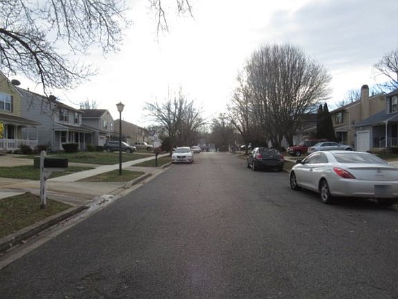 5th image of 6403 Juanita Ct