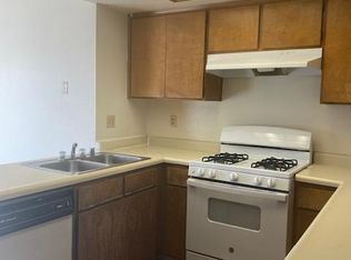 1341 S Liberty St #A, Visalia, CA 93292