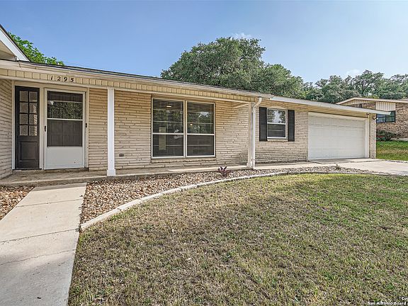 3rd image of 1295 Cibolo Trail