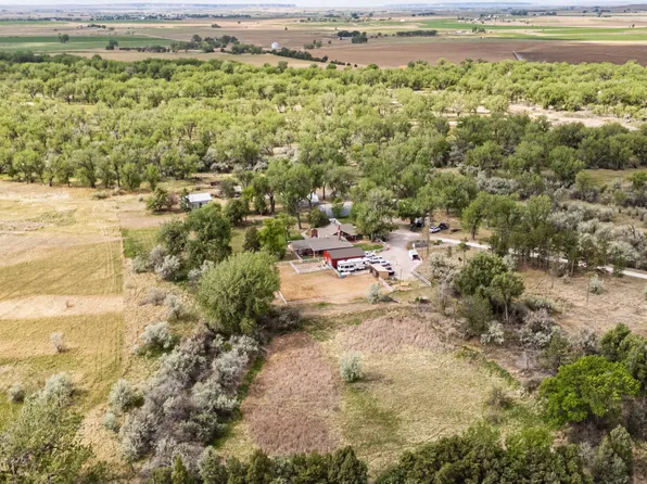 30321 Tri State Ditch Rd, Morrill, NE 69358