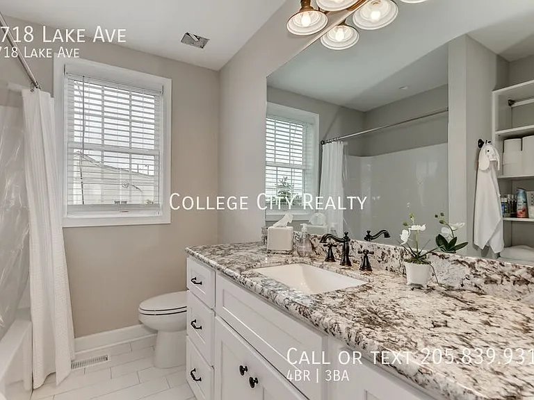 1718 Lake Ave — Photo 6