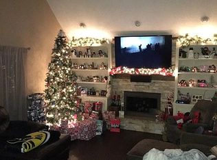 55850 Raintree Dr, Osceola, IN 46561