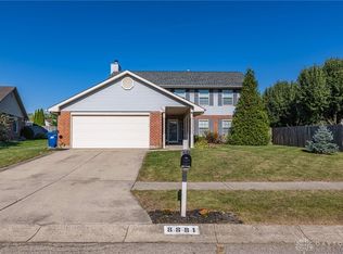 8881 Candy Ct, Dayton, OH 45424
