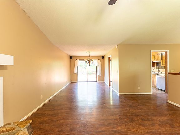 3rd image of 117 Shaftsbury Rd