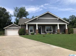 169 Patdean Dr, Huntsville, AL 35811