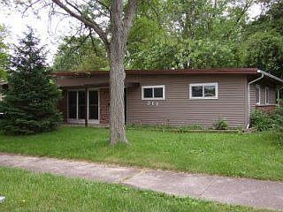 1st image of 211 Shabbona Dr