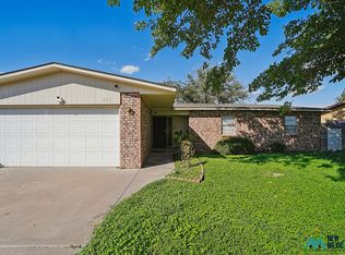 420 Southern Sky St, Carlsbad, NM 88220