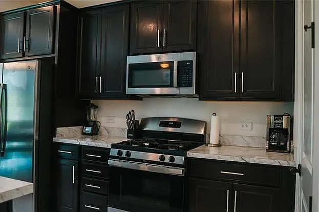 2499 Spring Breeze Dr — Photo 36