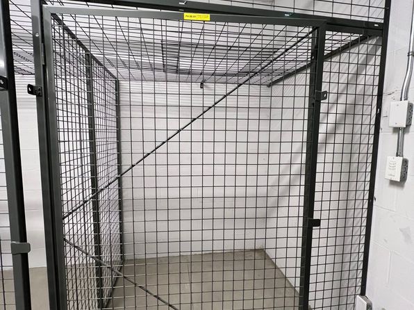 1 bedroom rental in Surrey — photo 24