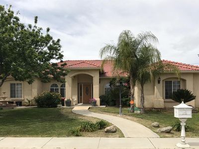 1823 Clinton St, Delano, CA, 93215