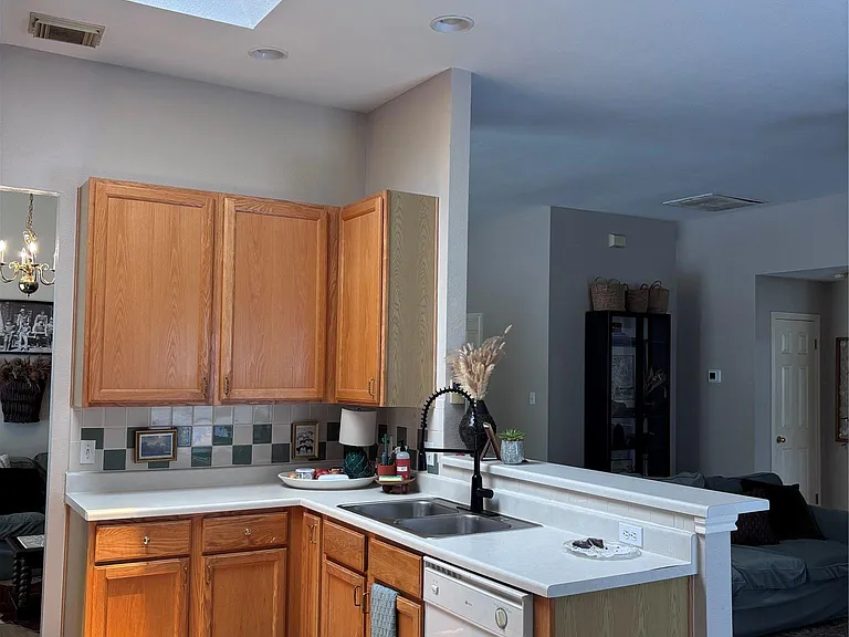 14901 Sand Dollar Ct — Photo 8