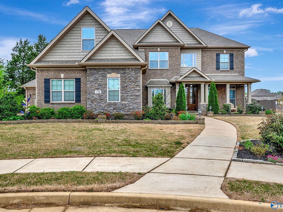 1st image of 130 Pine Willow Cir