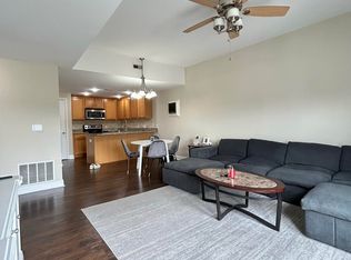 10619 Meeting St UNIT 304, Prospect, KY 40059