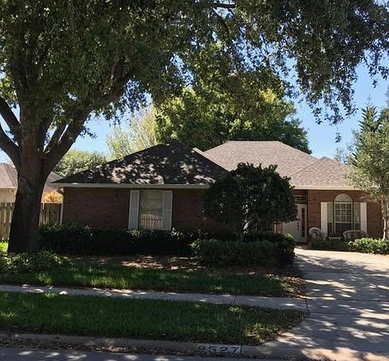 1st image of 9527 Belmont Ter