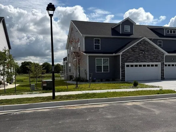 11 Valhalla Ct, Dover, DE 19904