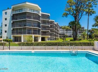 944 S Peninsula Dr APT 102, Daytona Beach, FL 32118