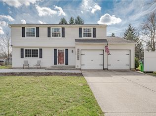 1348 Cherokee Trl, Stow, OH 44224