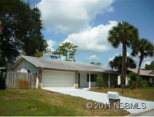 1st image of 1112 Golfview Dr