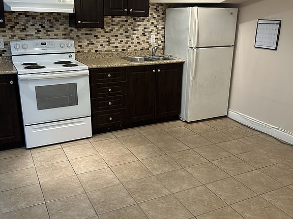 5th image of 48 Burcher Rd #Basement