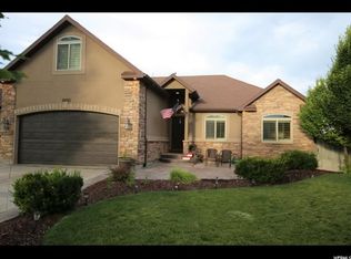 8456 N Western Gailes Dr, Eagle Mountain, UT 84005