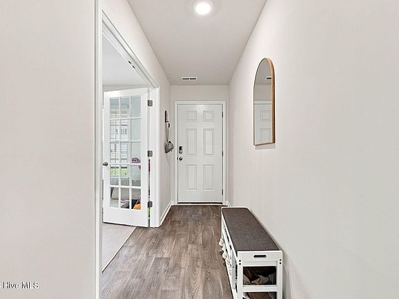 5th image of 4009 Emerald View