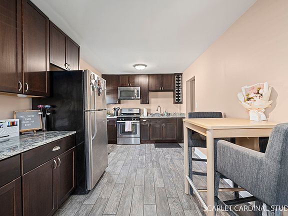 5th image of 5184 W 64th Pl
