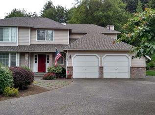 15942 111th Ave NE, Bothell, WA 98011