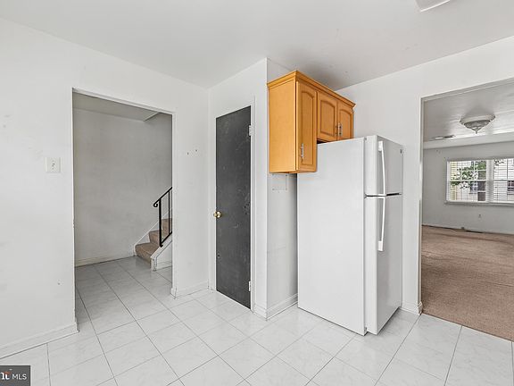 4th image of 7848 Snead Ln