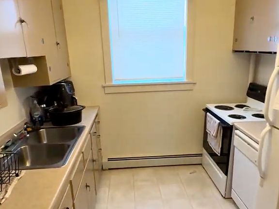 2nd image of 254 N Allegheny St #3