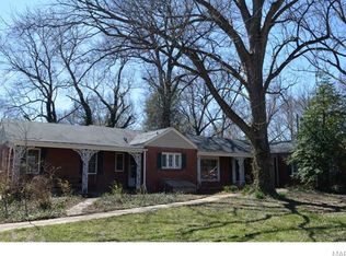 36 Calverton Rd, Saint Louis, MO 63135