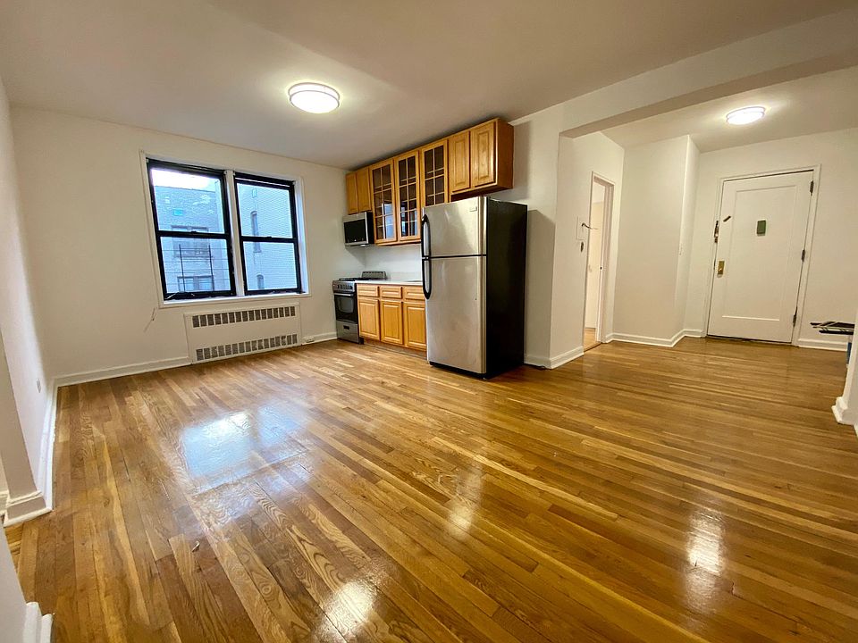 1st image of 20 Woodruff Ave APT 6C