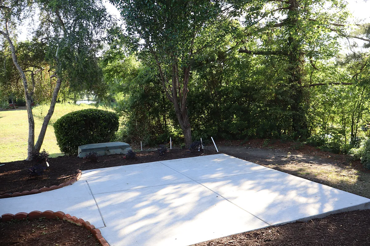 Building Photo - 1482 Saint Thomas Cir #1