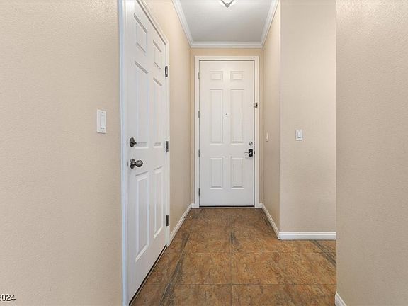 4th image of 8375 Hunter Brook St